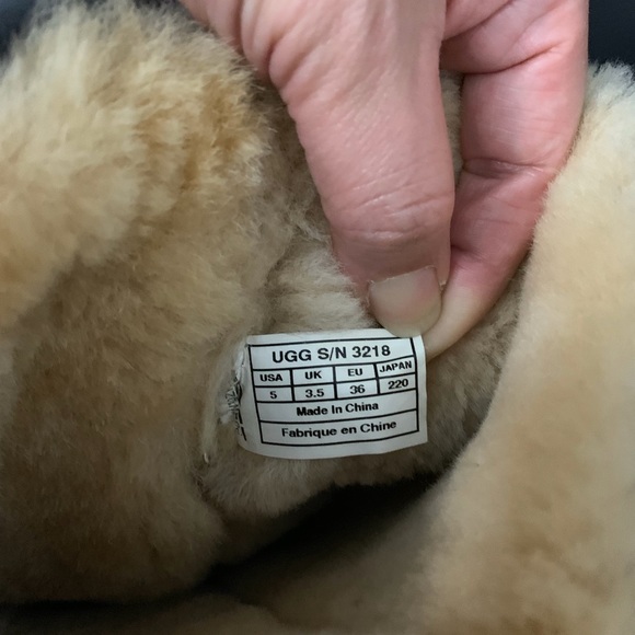 UGG Long shearling boot. Very good condition size5 - Picture 7 of 8